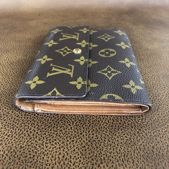 Louis Vuitton Monogram Porte Tresor Trifold Wallet - Picture 5 of 16